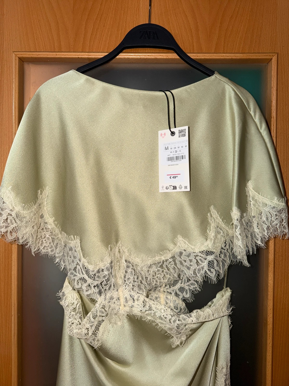 Vestido Cut Out encaje – Zara – taille M / 38 / 10 2