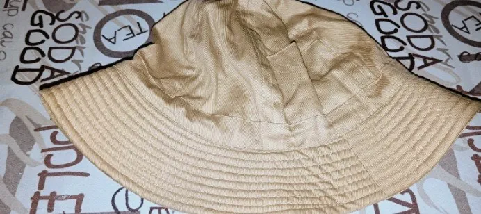 Chapeau bob beige en toile de coton - Style Randonnée / Streetwear – Sans marque – taille Taille unique 2