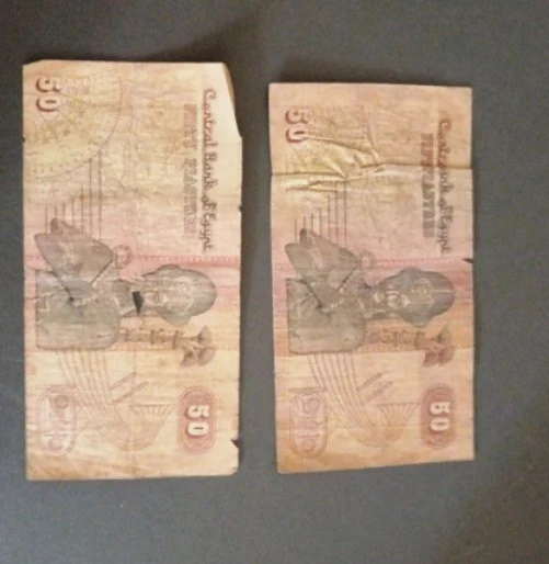 Lot de 2 billets anciens 50 Piastres Égypte Central Bank of Egypt
