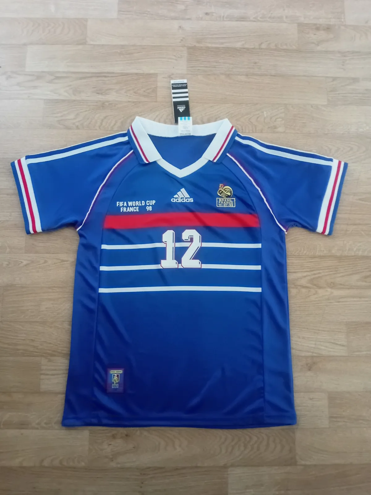Maillot de football France 98 Adidas Henry 12 – Adidas – taille L 5