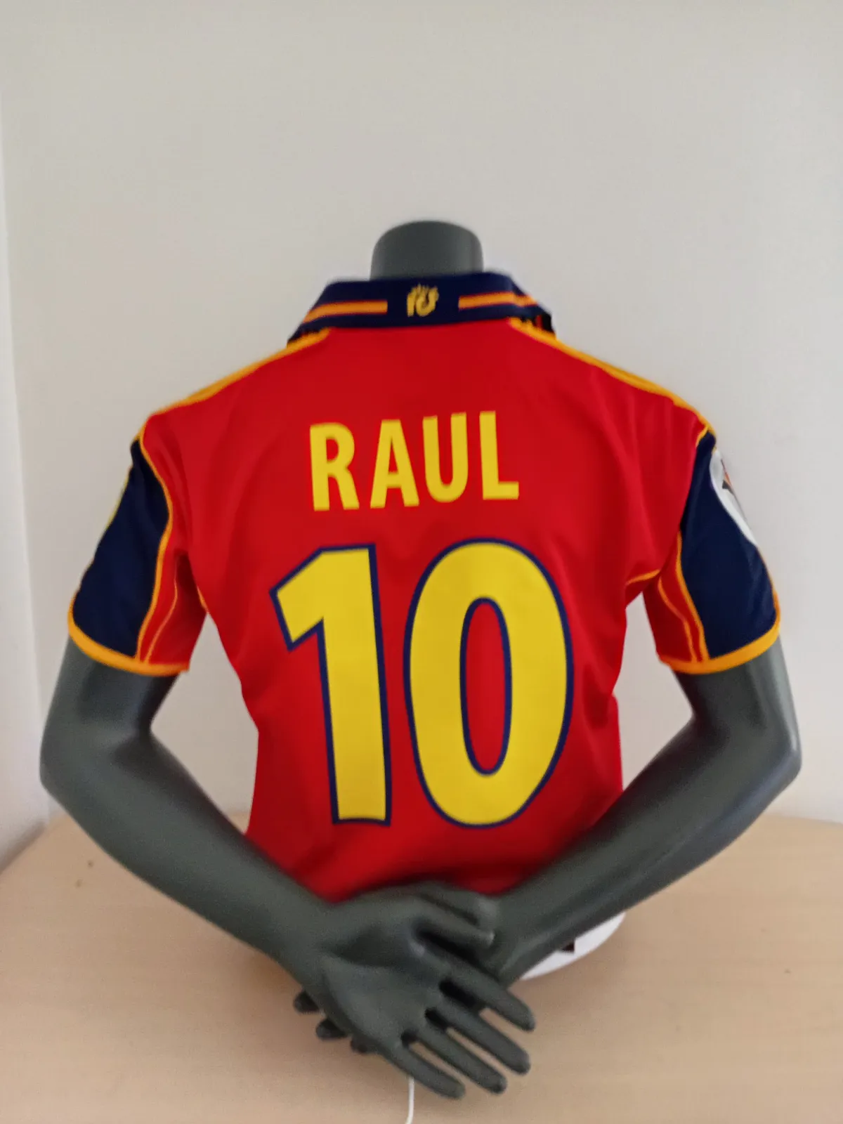 Maillot de football Espagne Adidas Raúl n°10 Euro 2000 – Adidas – taille L 3