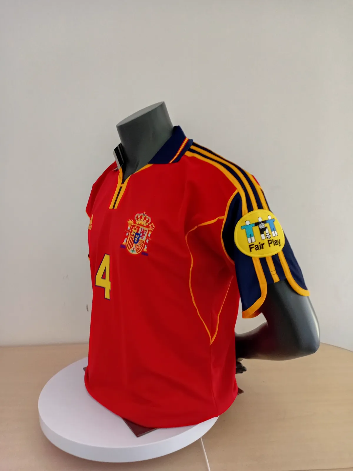 Maillot Adidas Espagne Guardiola n°4 Euro 2000 – Adidas – taille L 3