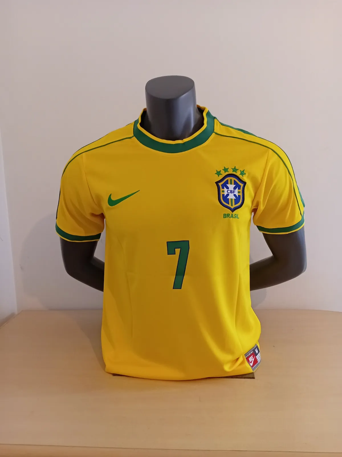 Maillot de football Brésil Nike Ronaldinho 7 – Nike – taille S 2