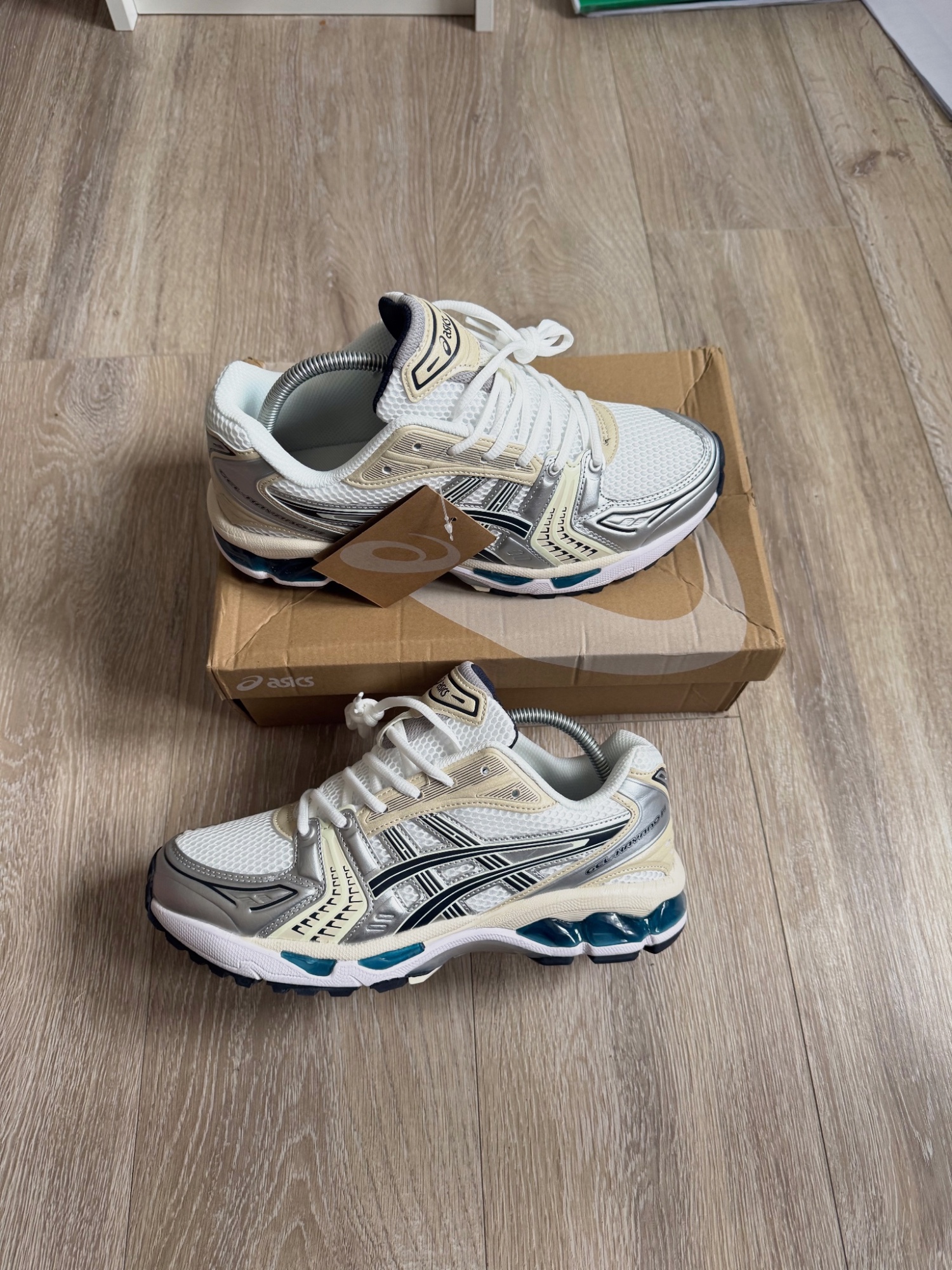 Asics kayano 14