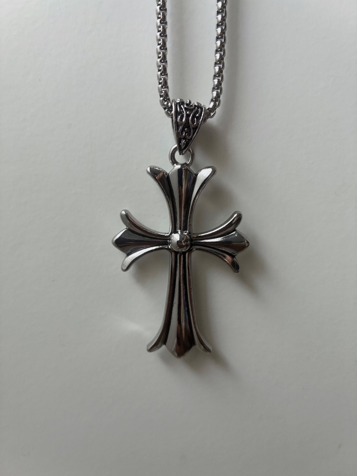 Collier pendentif croix gothique argenté – Chrome – taille Taille unique 3