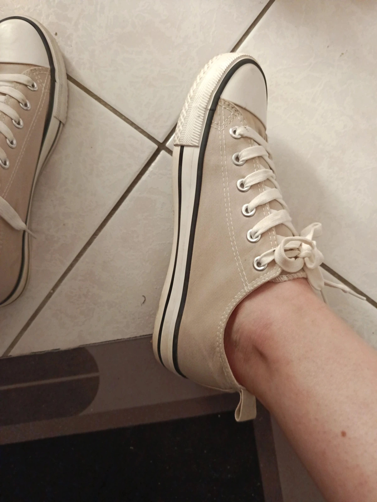 Converses – Primark – taille 39 3