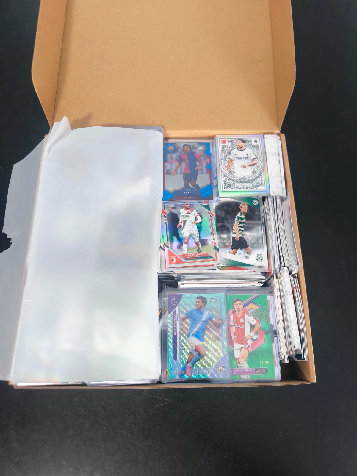 LOT cartes foot Topps Chrome Panini Match Attax – numérotées, RC, refractors – rare – Topps 2