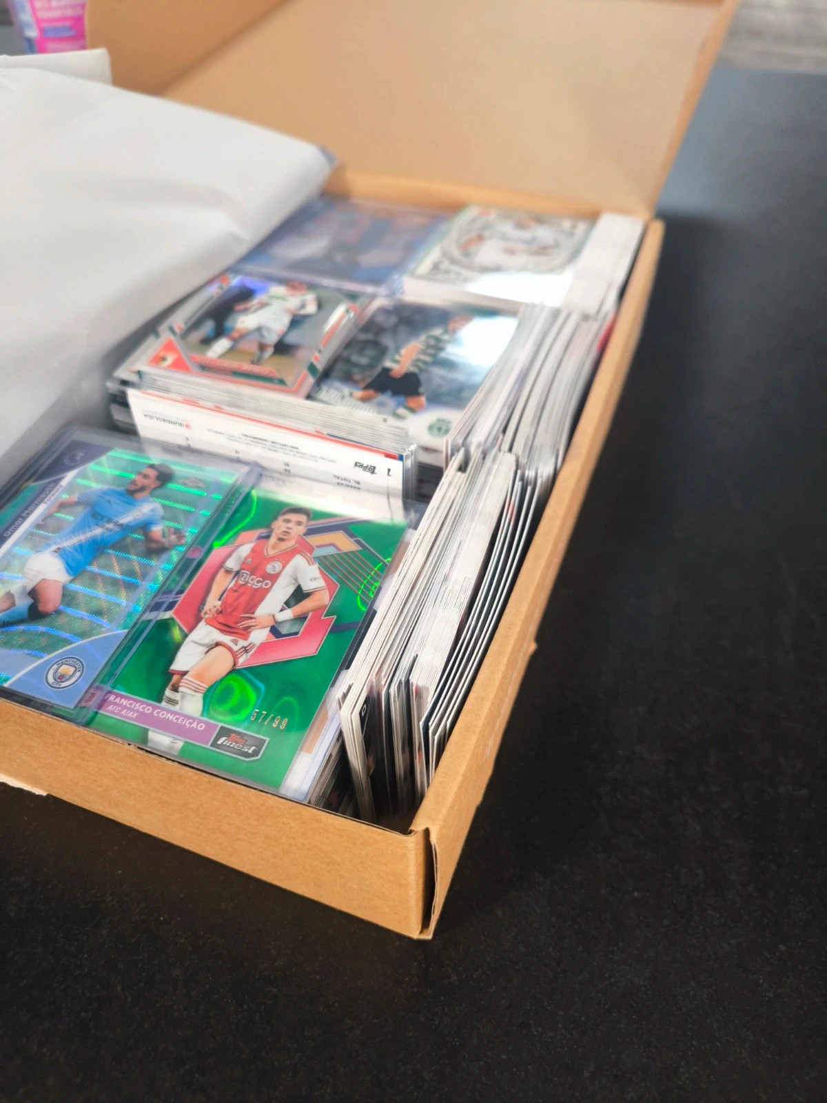 LOT cartes foot Topps Chrome Panini Match Attax – numérotées, RC, refractors – rare – Topps 3