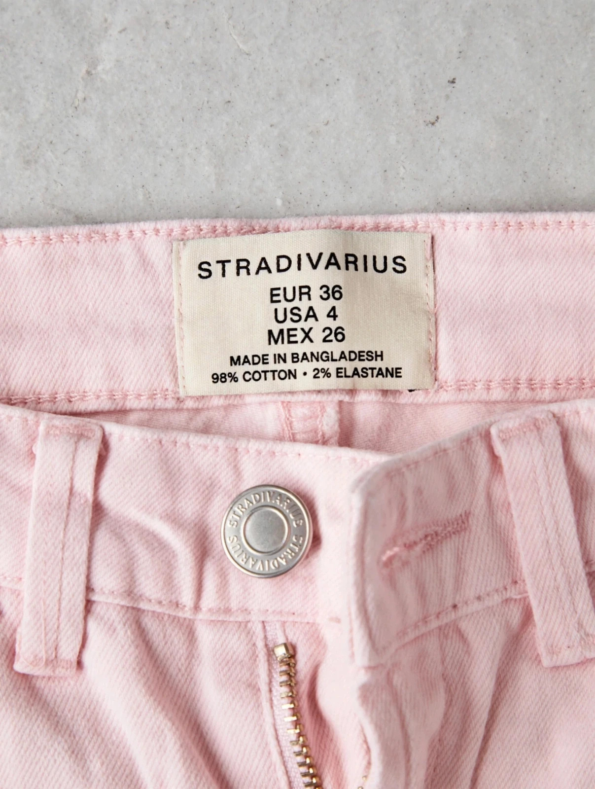 Vaqueros Rosa Pálido Rotos Skinny Talla S - Baby Pink - – Stradivarius – taille S / 36 / 8 5