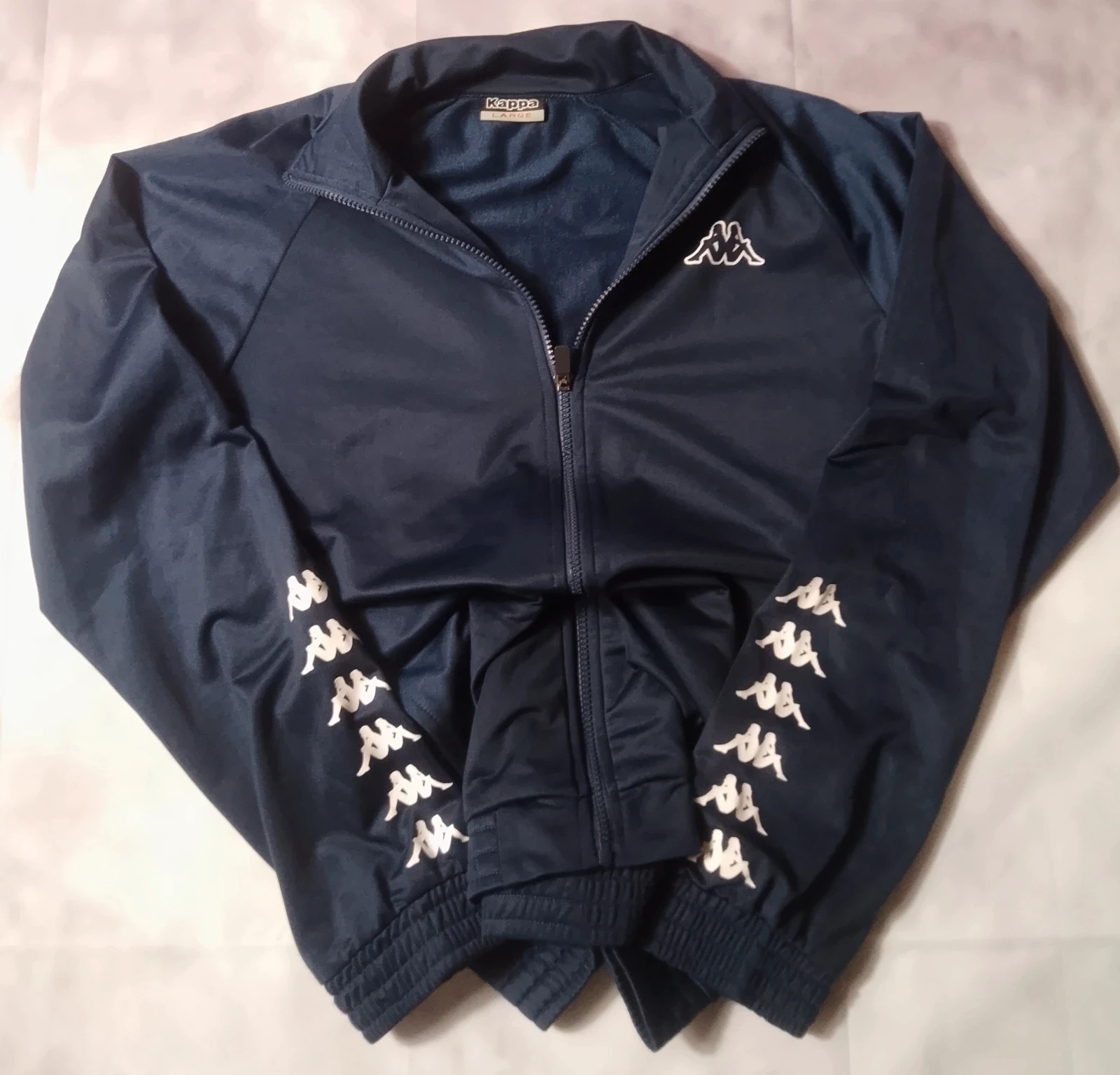 Kappa Hoddie Made In USA 🇺🇲 Retro Old Money Classic AP Old Money Vintage Cropedd.