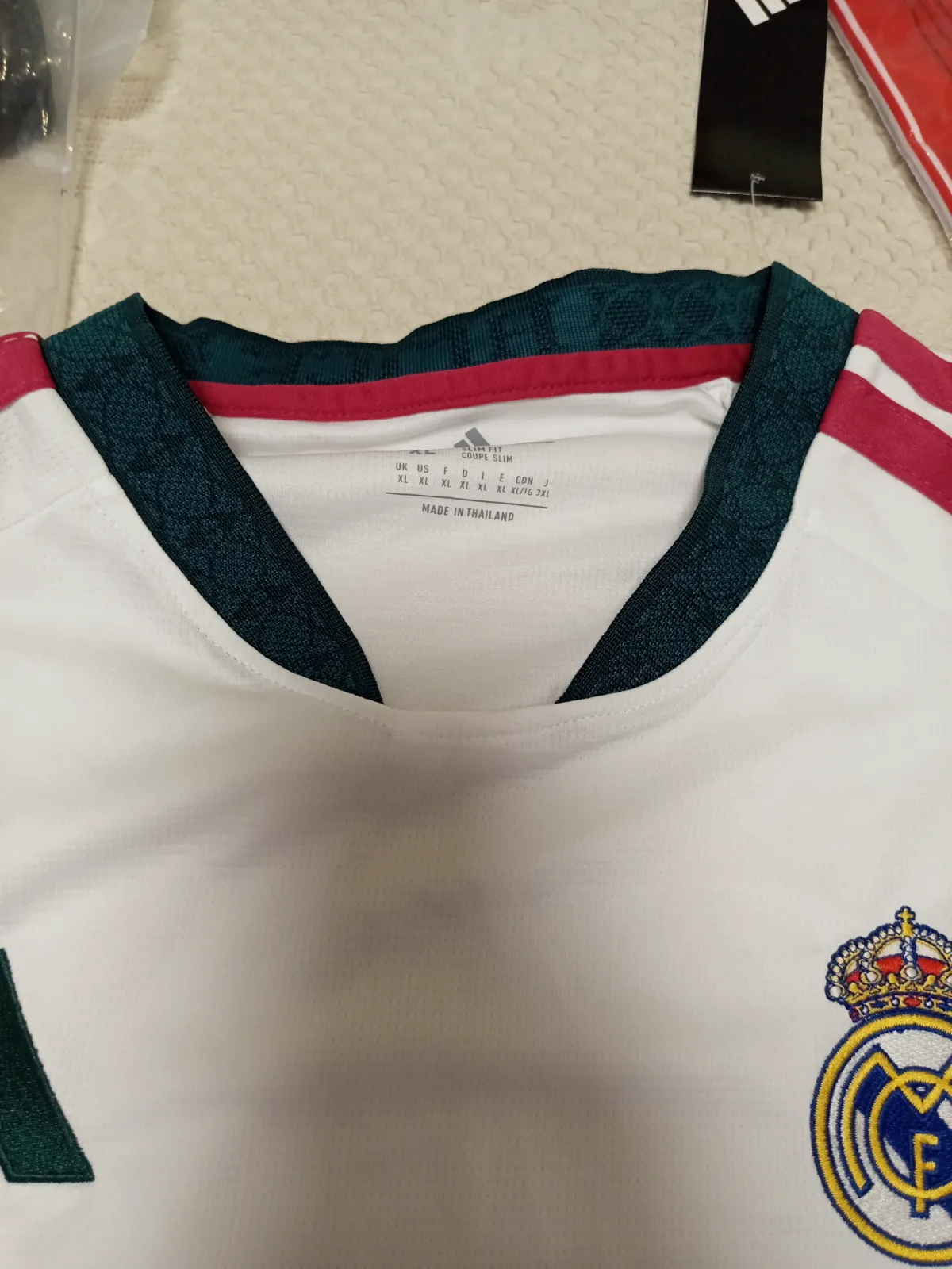 Camiseta real madrid – Adidas – taille XL 4