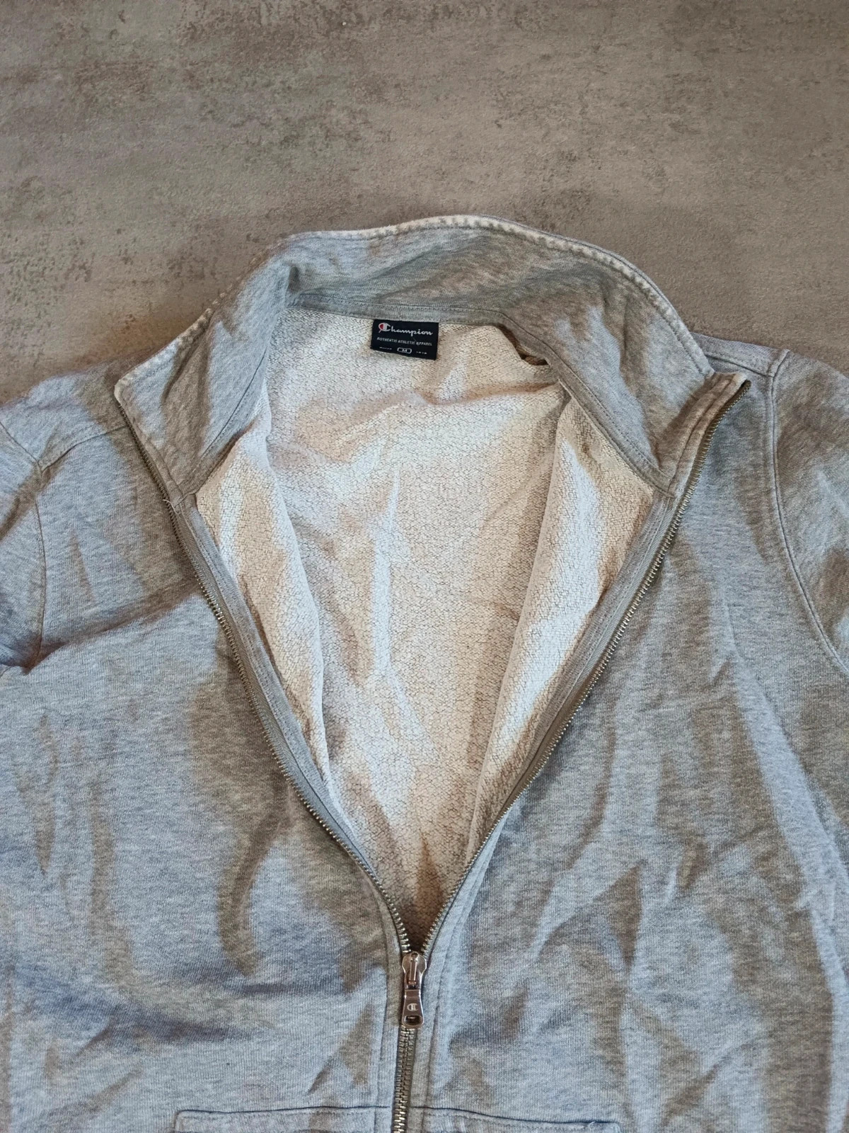 Champion - Grey Full Zip Sweatshirt - Embroidered Logo - Authentic Athletic - Size M – Champion – taille M 5