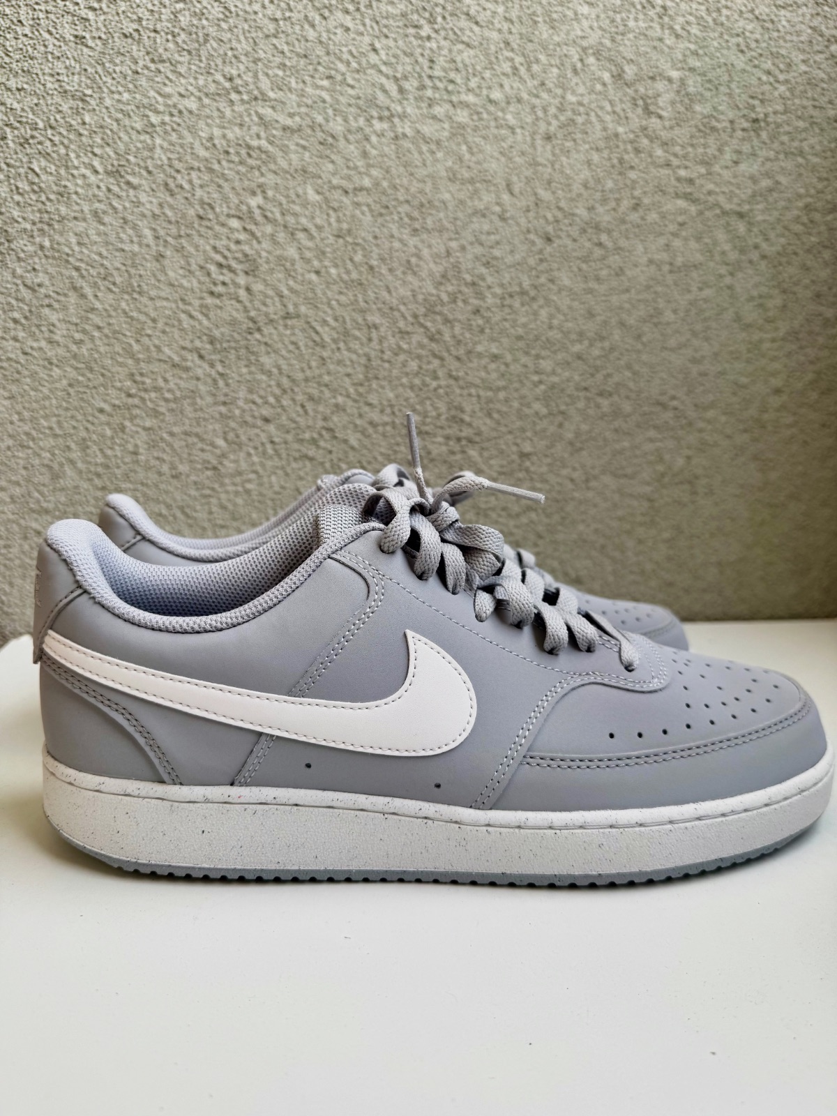 Nike Court Vision Low gris & blanc – Mixte – T.44 – Sneakers / Baskets
