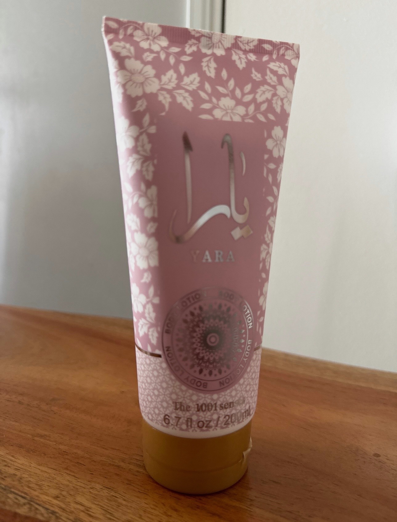 Crème corps hydratante Yara 200 ml