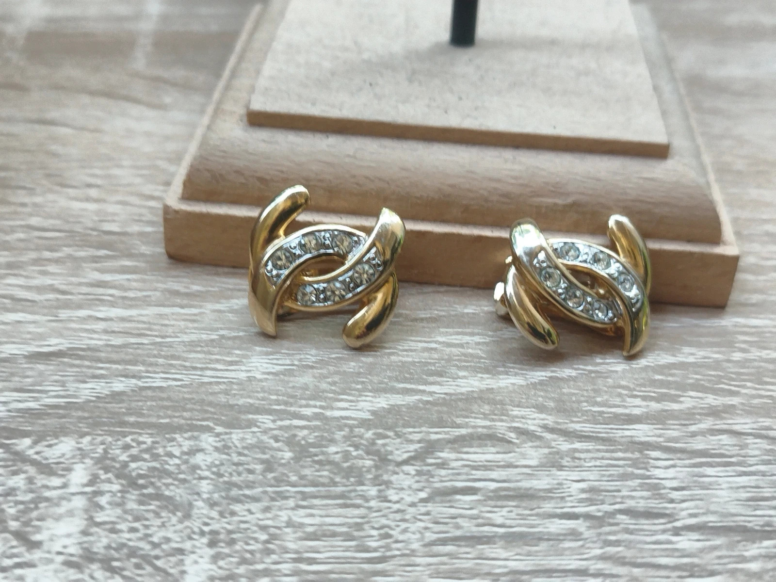 Boucles d'oreilles doré vintage