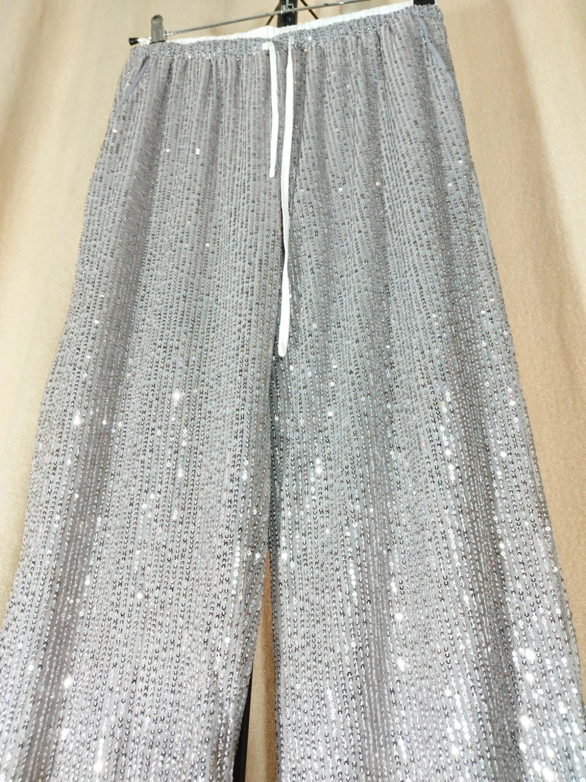 Pantalon à paillettes femme argenté – Shein – taille M / 38 / 10 3