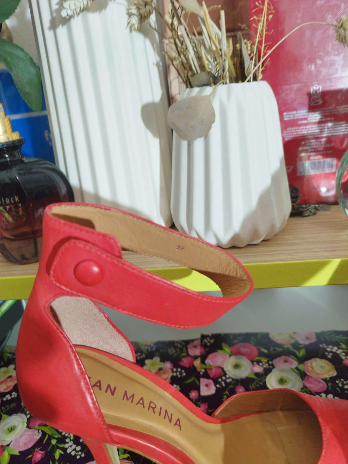 Chaussures à talons – San Marina – taille 37 5