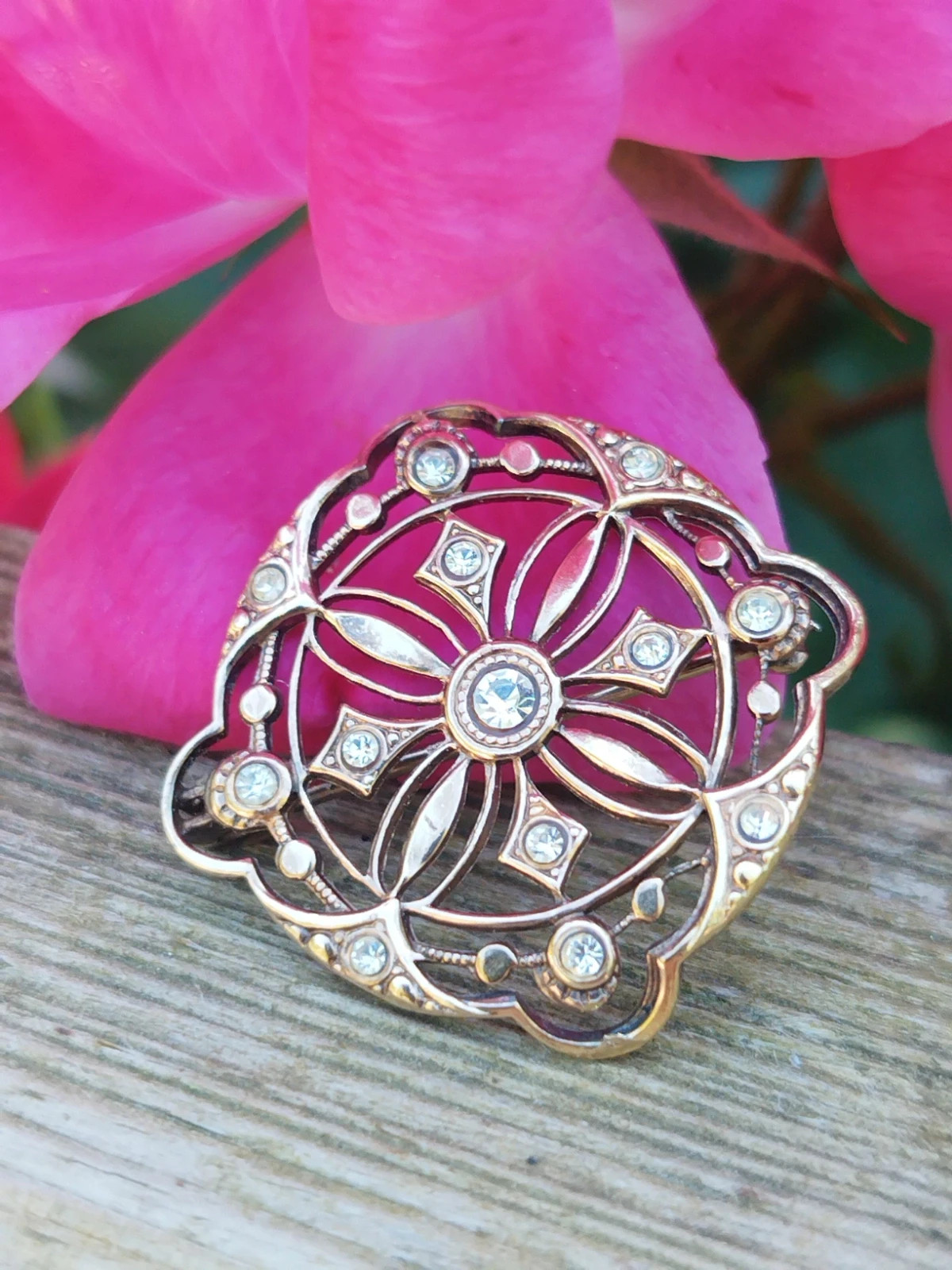 Broche victorienne en or 9k – RARE 4