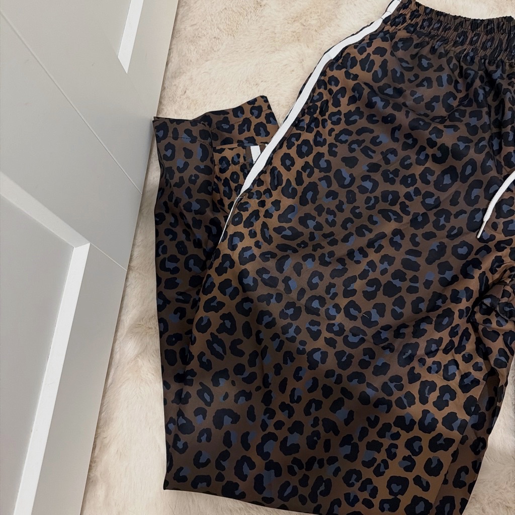 Pantalon adidas léopard  – Adidas – taille M 3