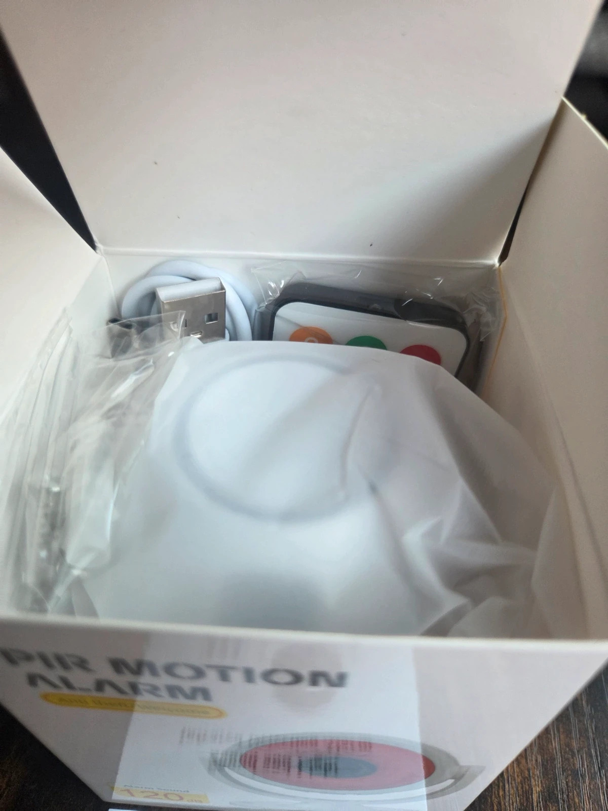 Alarma con Sensor de Movimiento PIR y Mando a Distancia (Nuevo a estrenar) – Accessories 4