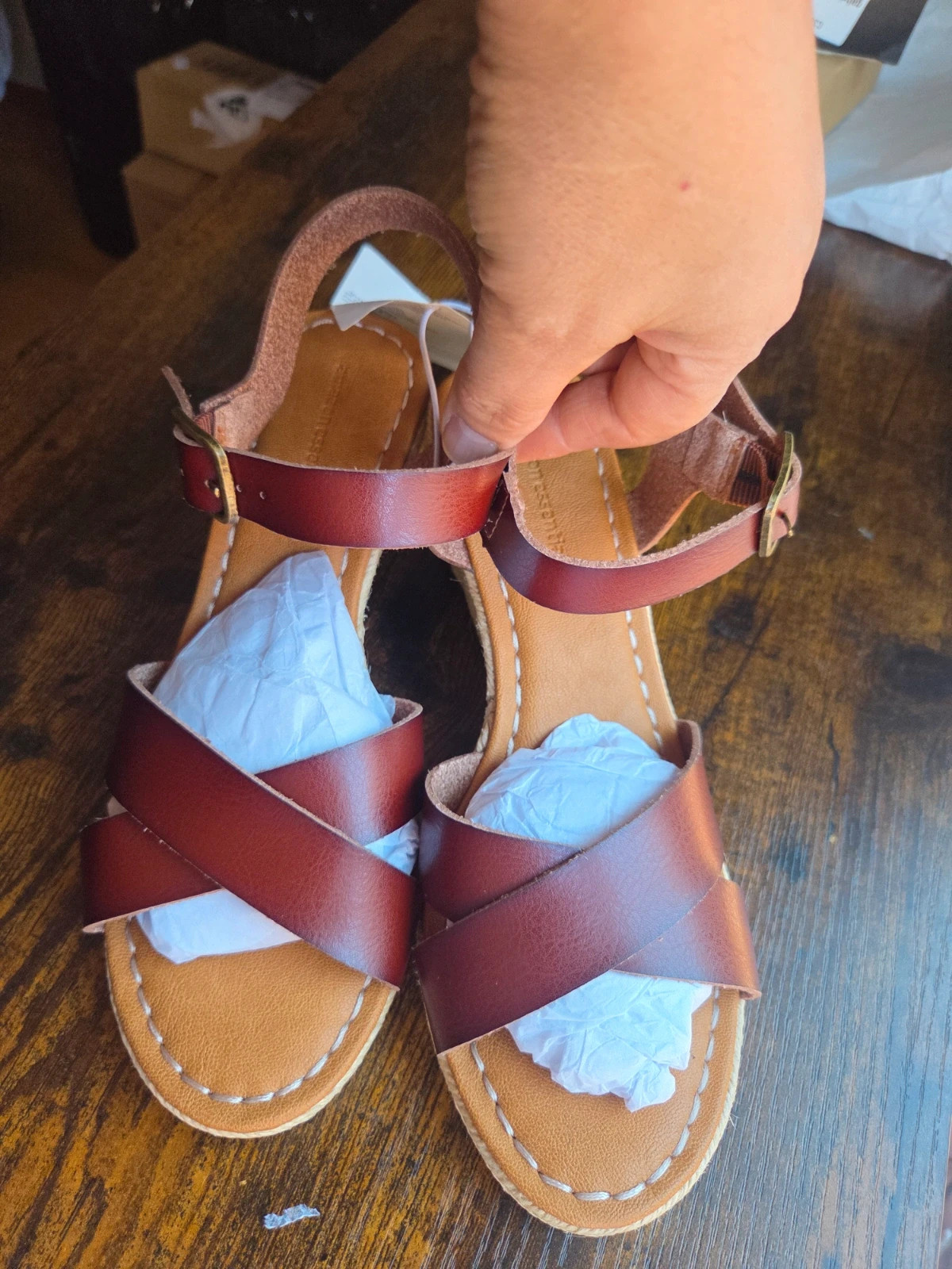 Sandalias de cuña de esparto marrón teja Amazon Essentials - Talla 37 (Nuevas) – Amazon Essentials – taille 37 2