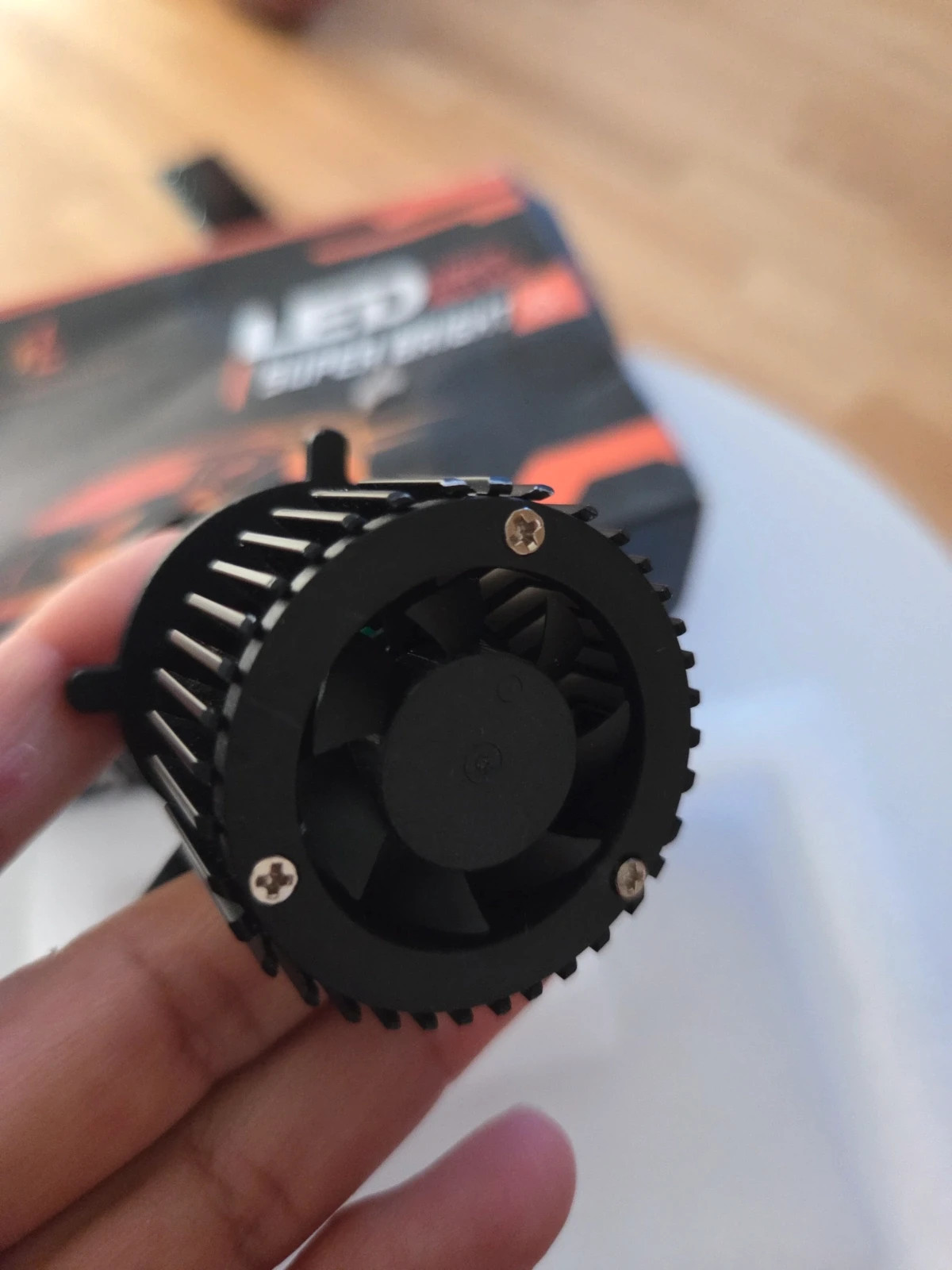 Bombilla LED H4 con Mini Lupa / Proyector (Coche / Moto) - 1 Ud. – Universal 4