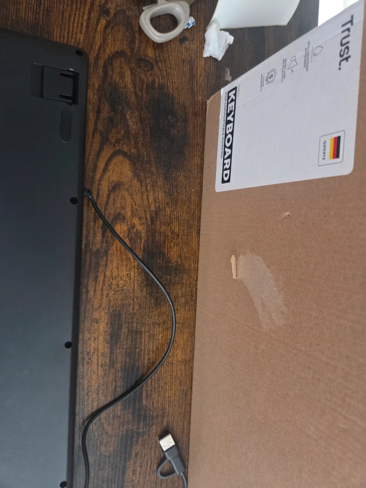 Teclado USB Trust Taro Qwertz (Alemán) - Nuevo con caja – Trust 4