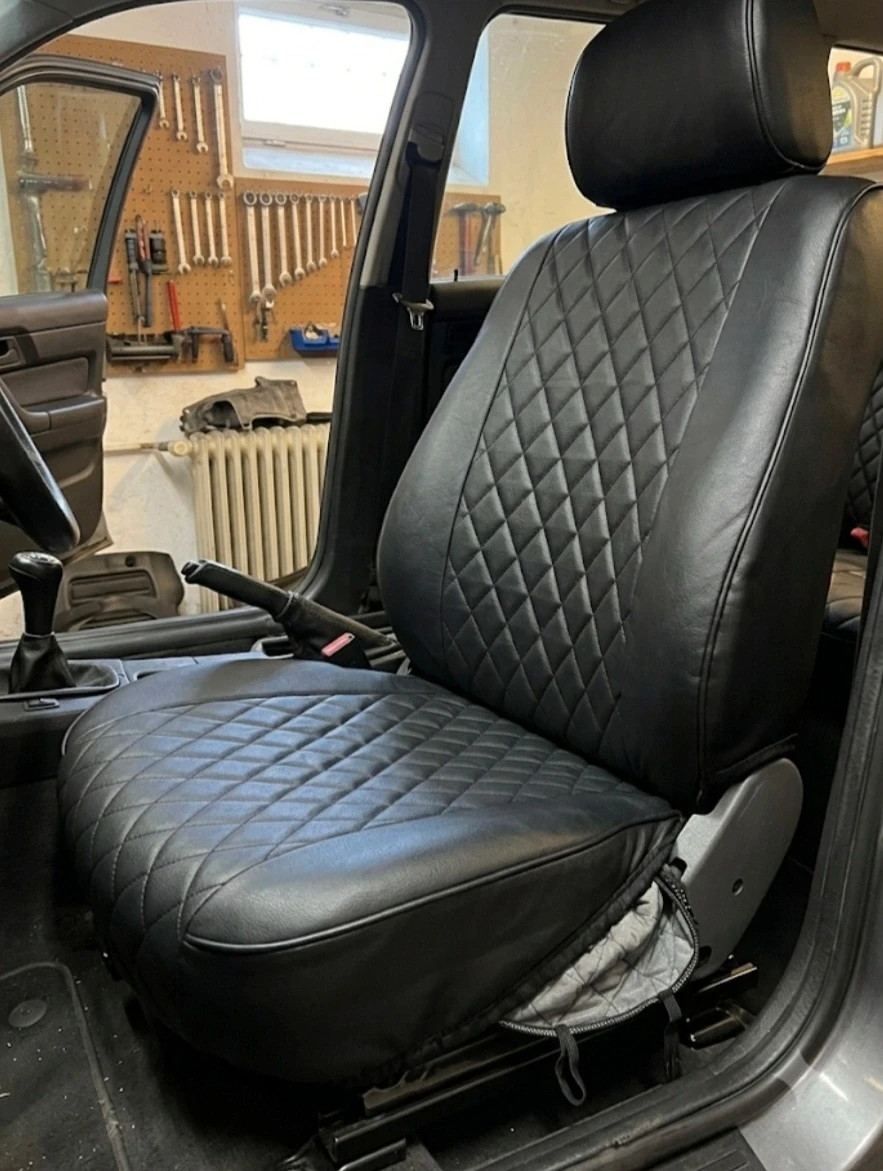 Funda de asiento acolchada en polipiel negra (diseño rombos)Nueva sin etiqueta – Universal 2