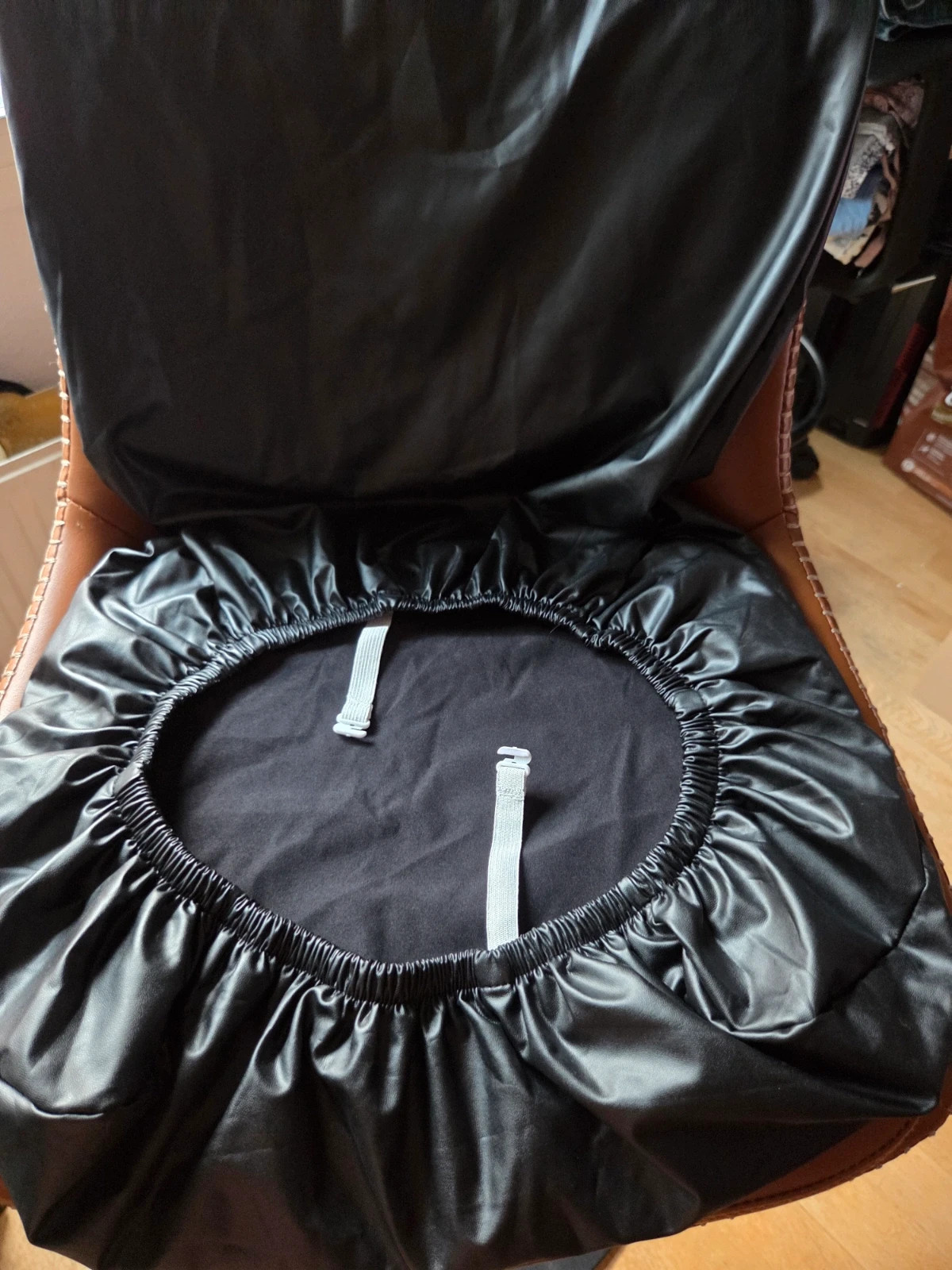 Funda elástica de polipiel para silla (negra) Nueva sin etiqueta – Universal 2