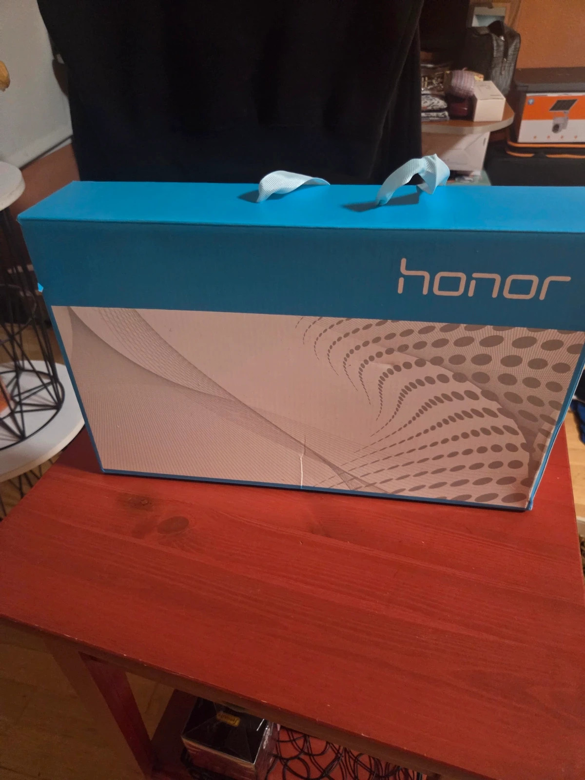Pack Exclusivo Honor: Auriculares + Termo + Soporte (NUEVO) – Honor 2