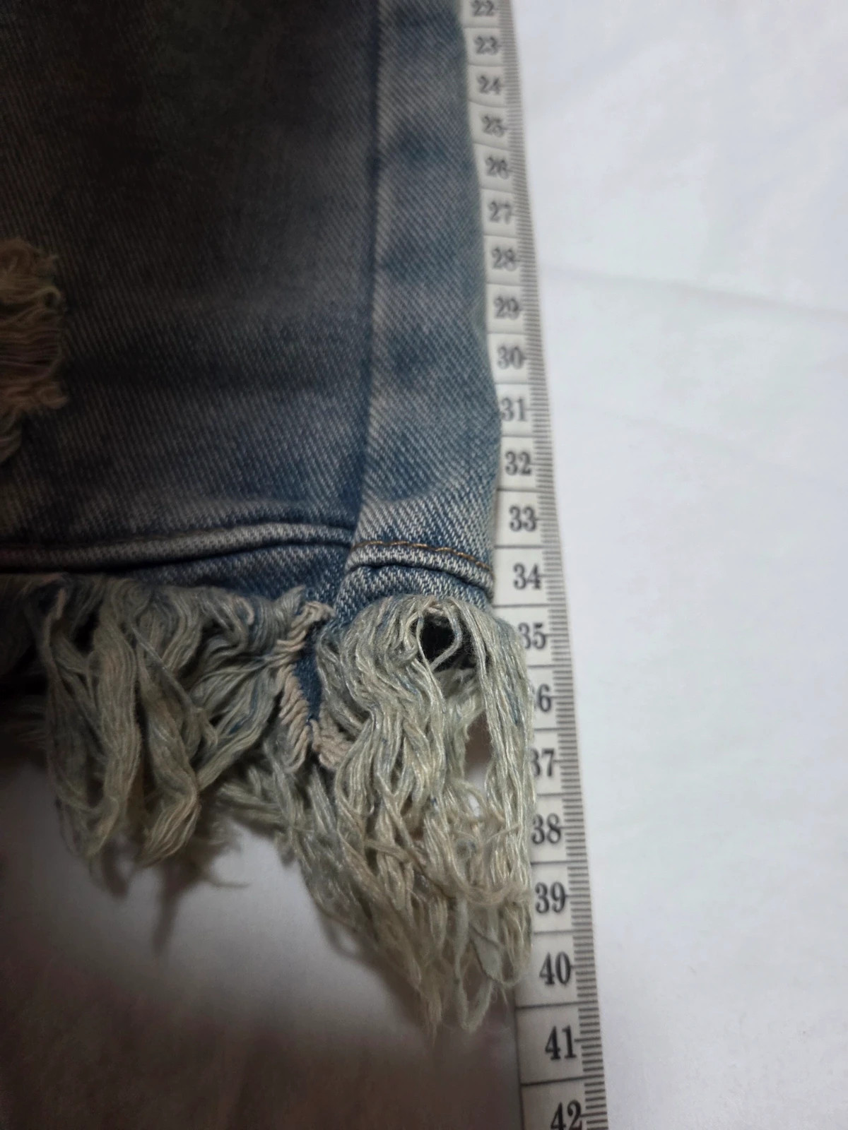 Shorts de Mezclilla con Flecos Estilo Boho - Talla L (Nuevos) – Si – taille L / 40 / 12 5