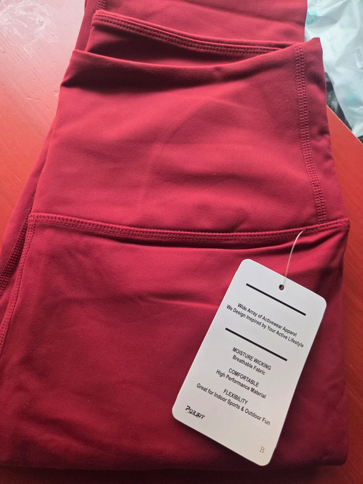 Leggings Deportivos Persit - Talla M - Color Burdeos/Vino (Nuevos) – Persit – taille M / 38 / 10 4