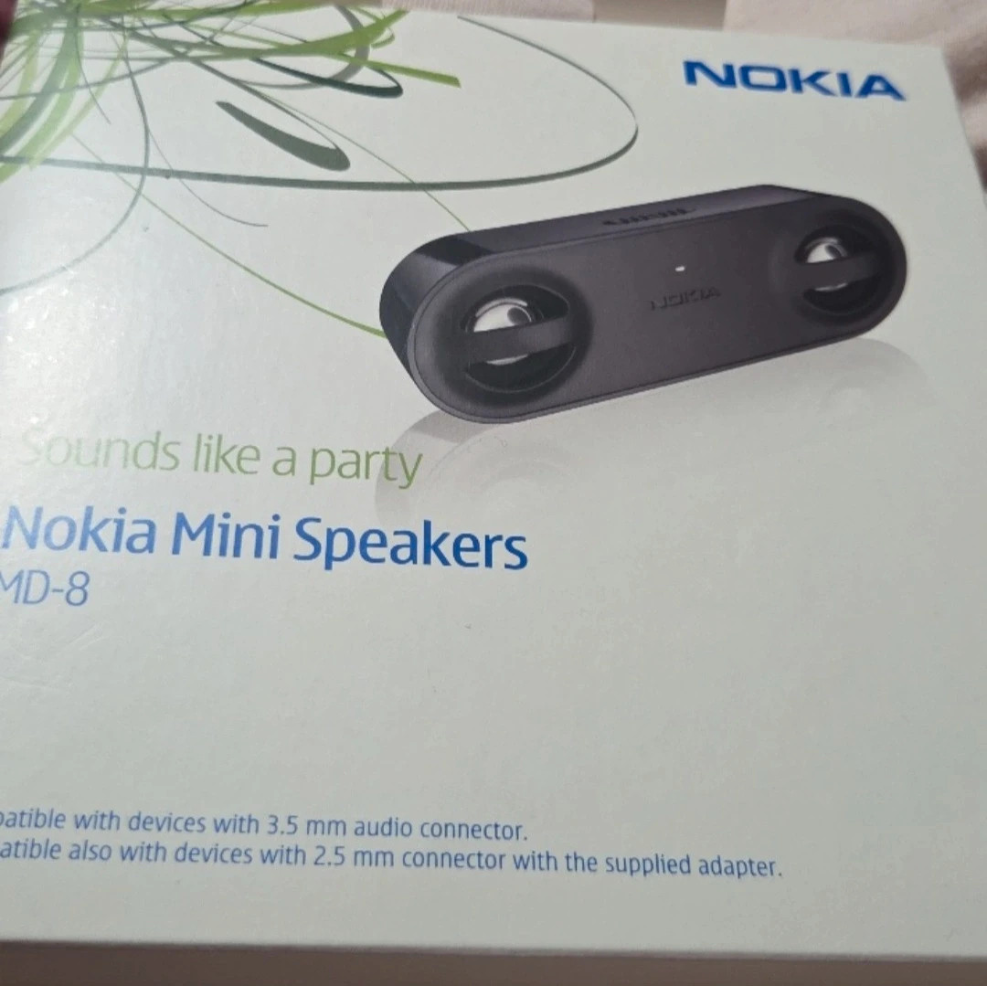 Nokia Mini Speakers MD-8 - Edición Coleccionista con Caja y Accesorios – Nokia 2