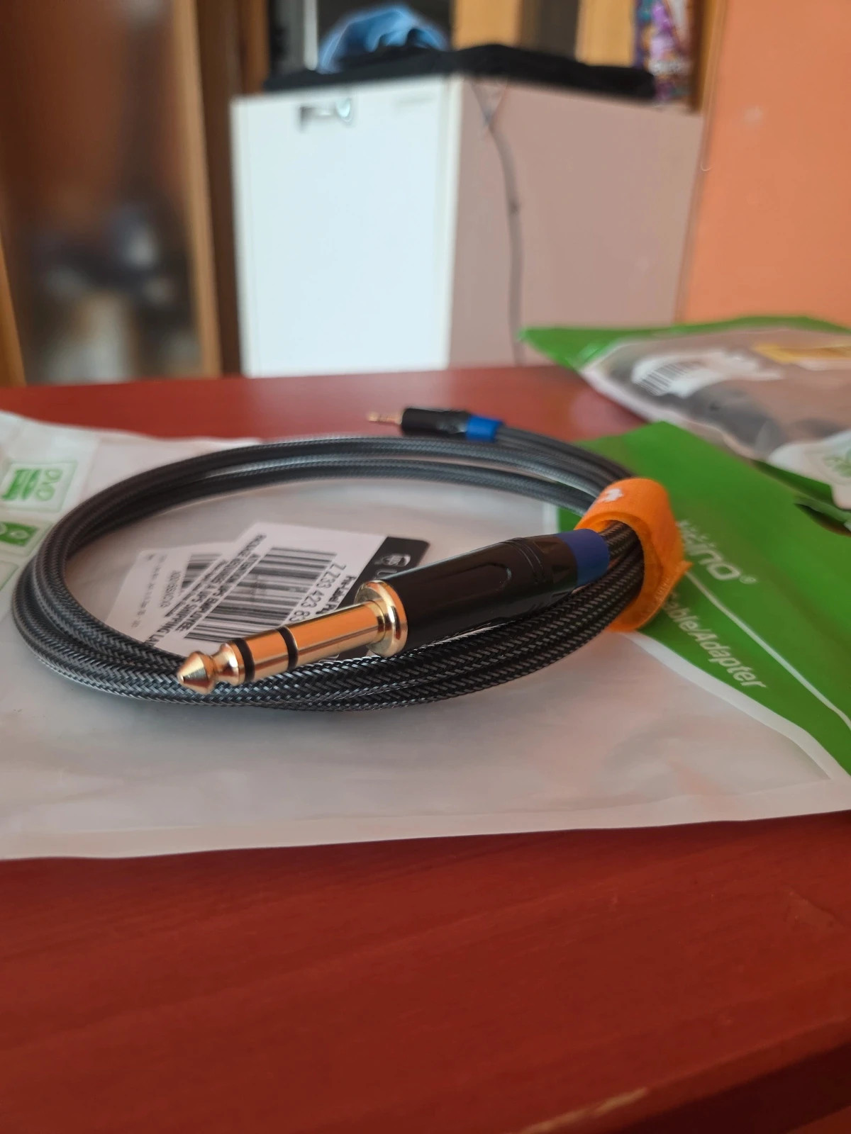 Cable Tisino Nuevo - Mini Jack 3.5mm a Jack 6.35mm TRS (1 Metro) – tisino 3