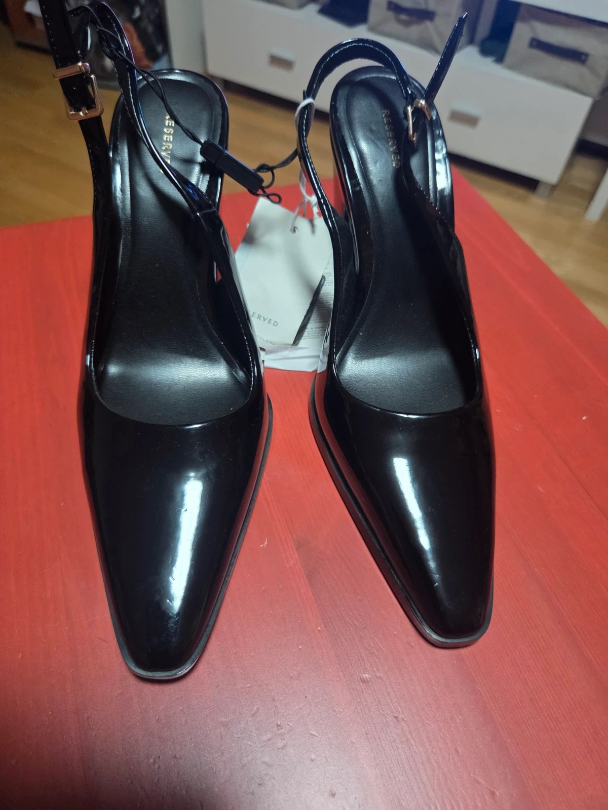 Zapatos Slingback Reserved Negros - Charol - Talla 37 Nuevos con Etiquetas – Reserved – taille 37 2