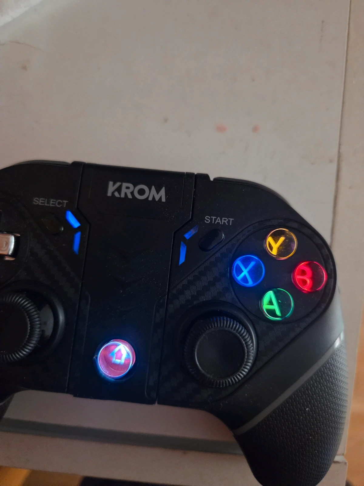 Mando Gaming Krom Kexal - NUEVO - Multiplataforma (PC, Switch, PS4, Móvil) – Krom kexal Nox 3