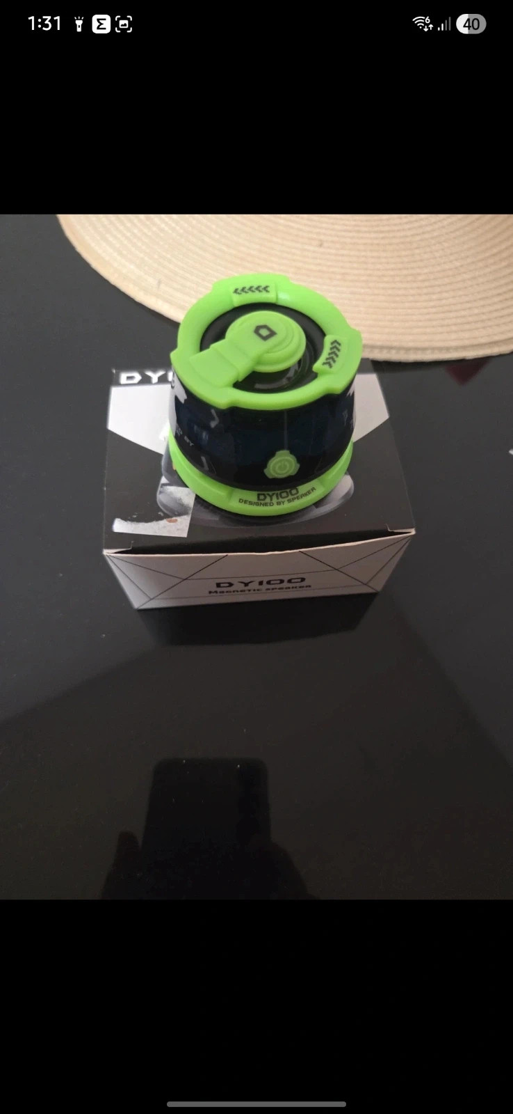 Altavoz Bluetooth Magnético DY100 - Nuevo con caja y accesorios
