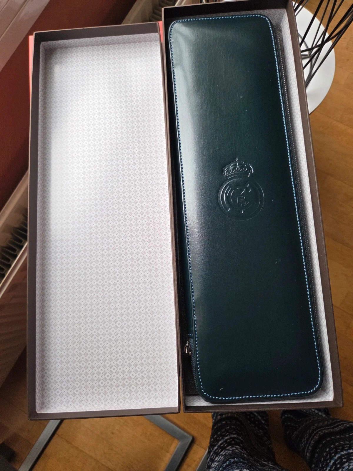Estuche de viaje para corbatas Real Madrid (Piel oficial)