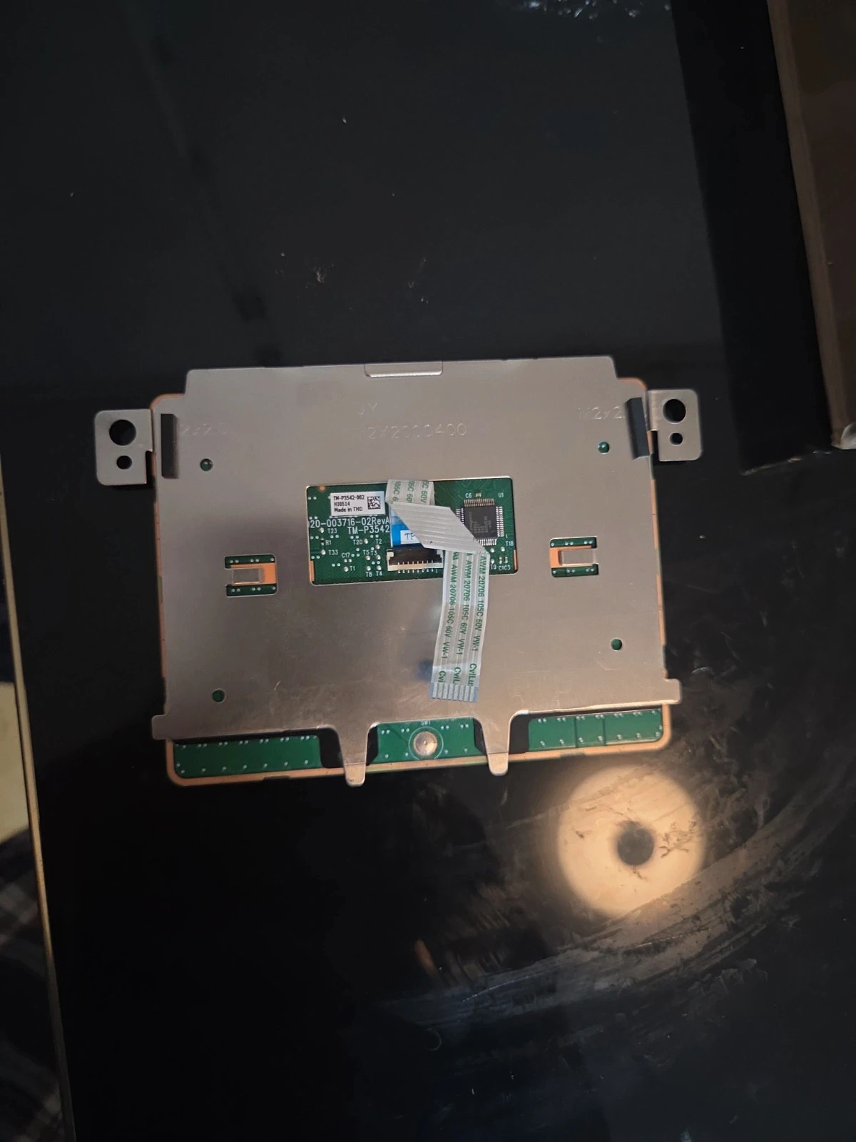 panel táctil (touchpad) de un ordenador portátil. – Para 4