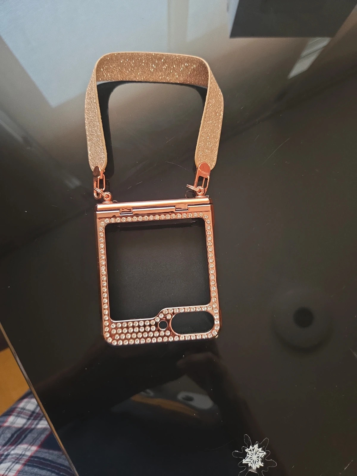 funda de teléfono con purpurina dorada para un Samsung Galaxy Z Flip 5. – Galaxy 3