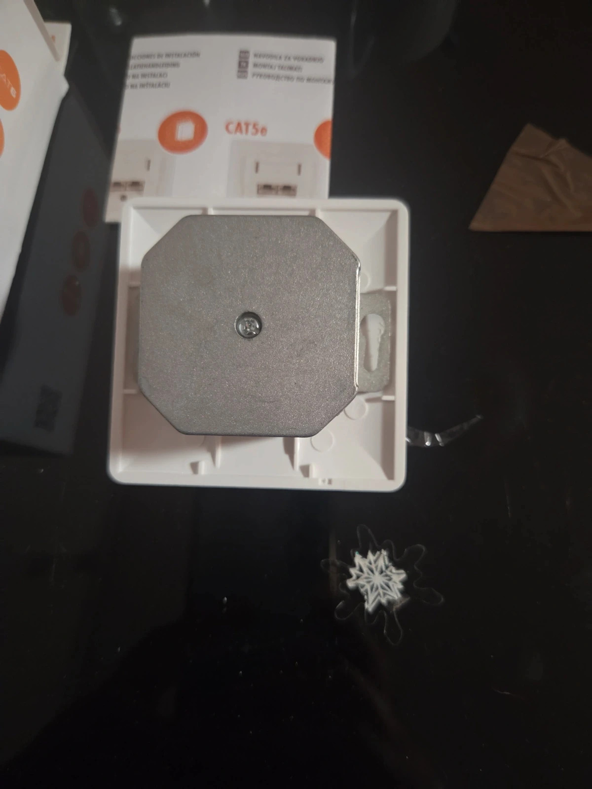 Caja de conexion de red – schwaiger 3