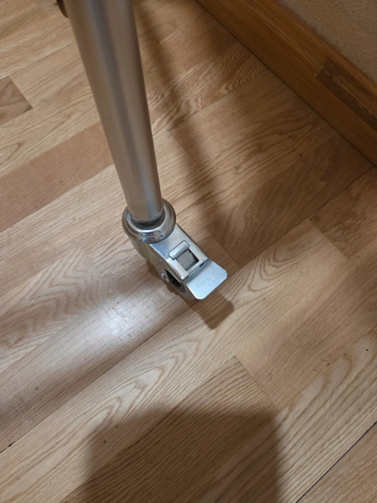 Andador Rollator con Soporte de Antebrazos - Nuevo a Estrenar – El 2