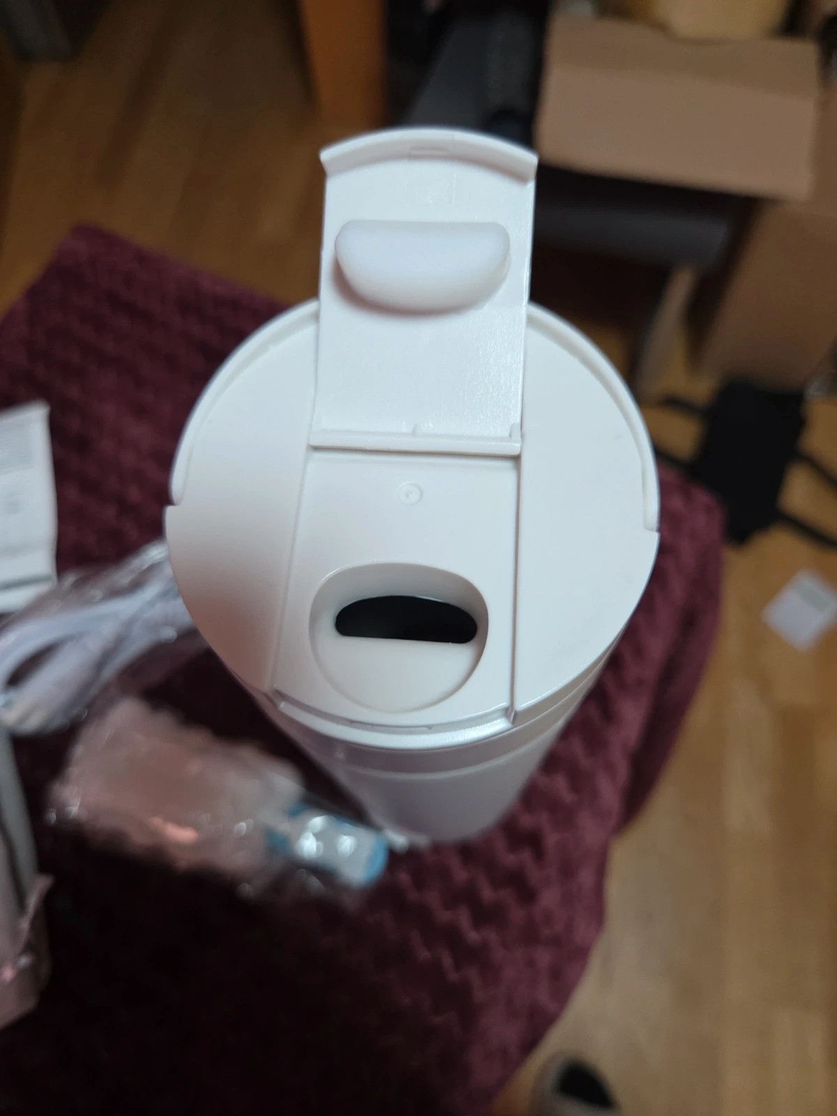 Hervidor de agua portátil y Termo Eléctrico (Nuevo/Sin usar) – SY 618 4