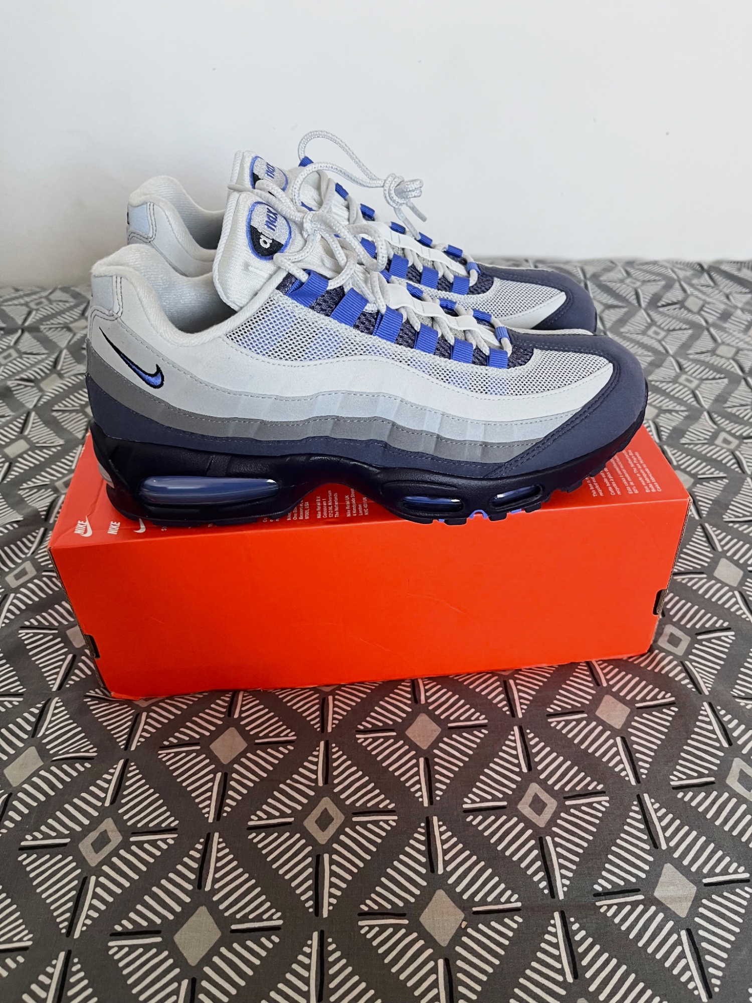 Sneakers Nike Air Max 95 gris et bleu