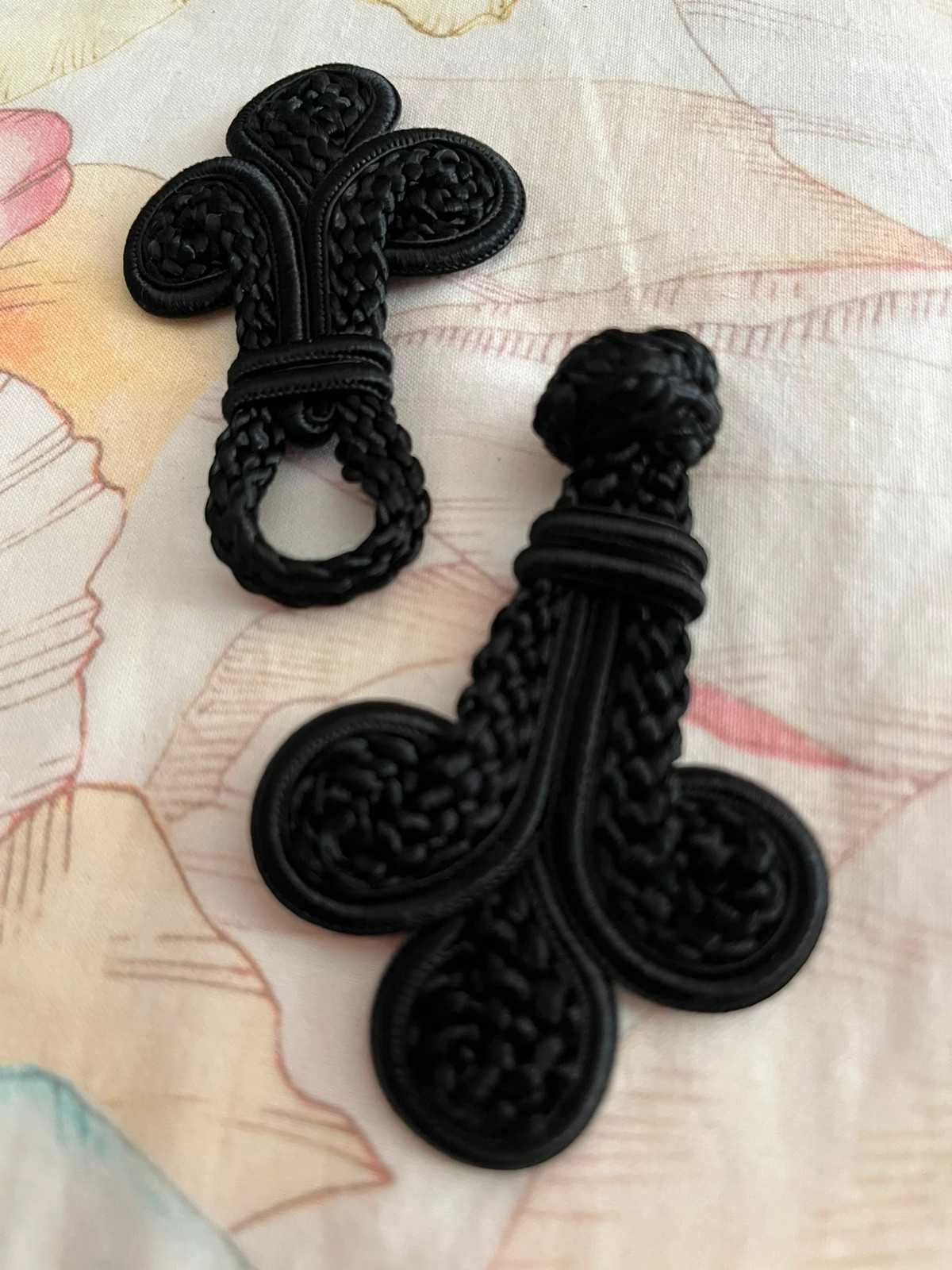 2 cierres pasamanería – Accessories 2