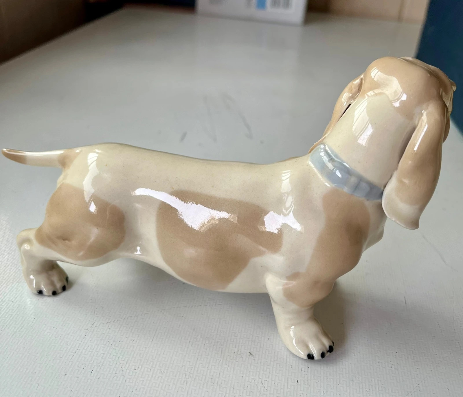 Figura de porcelana dachshund vintage – No Label 3