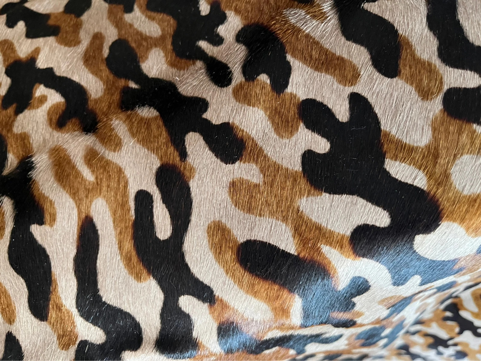 Retal de piel – FABRIC 4