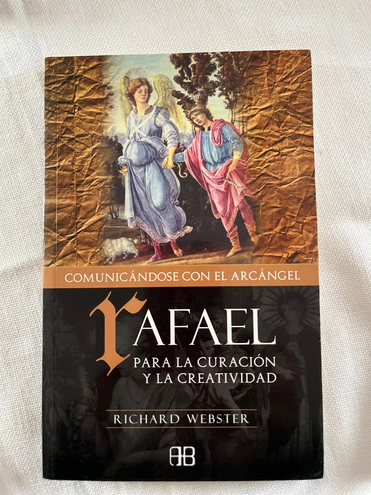 Libro comunicándose con el arcángel Rafael