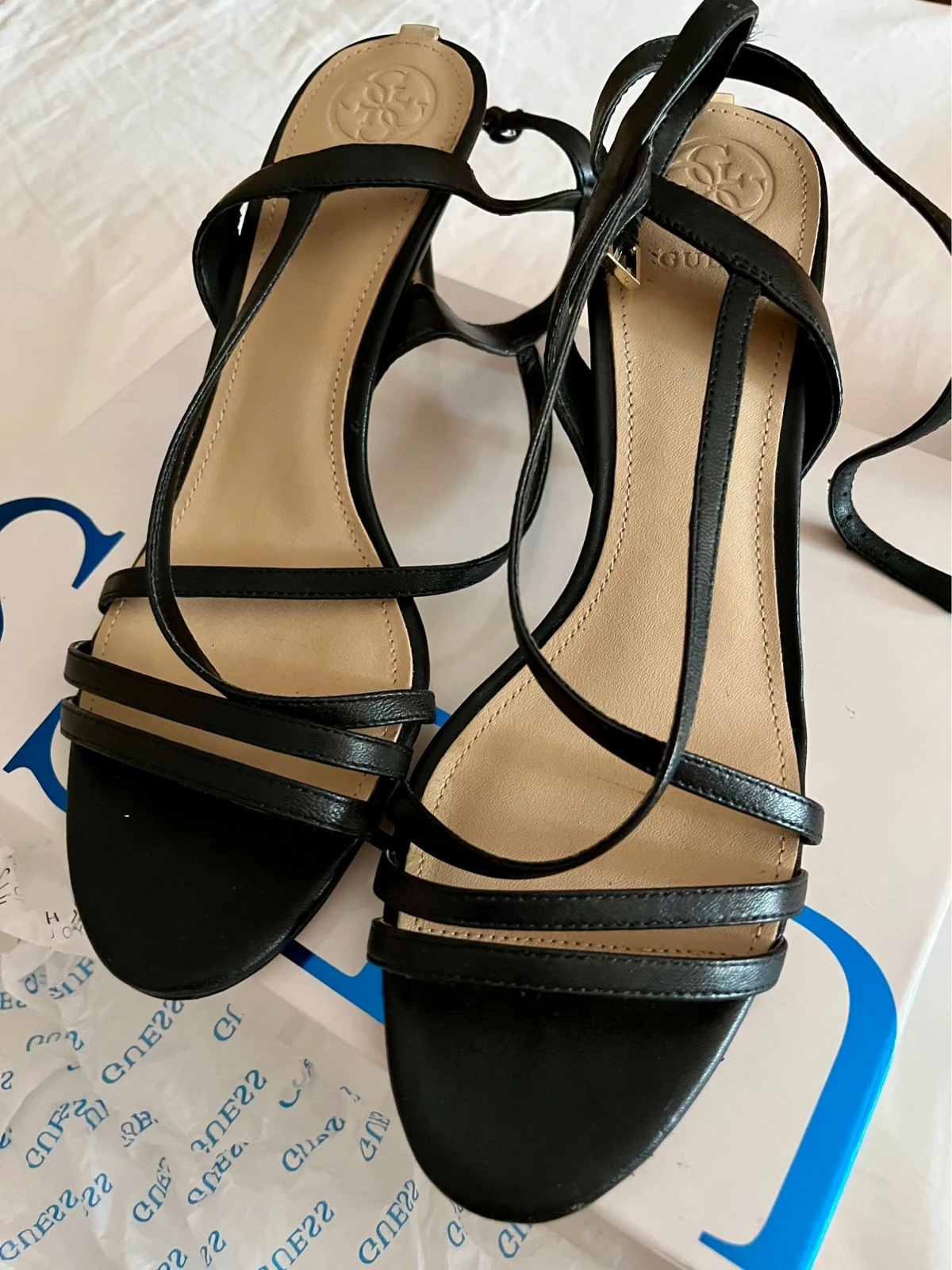 Sandalias Guess en piel – GUESS – taille 40 3