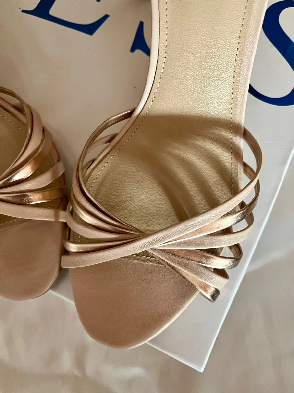 Sandalias GUESS piel – GUESS – taille 40 2